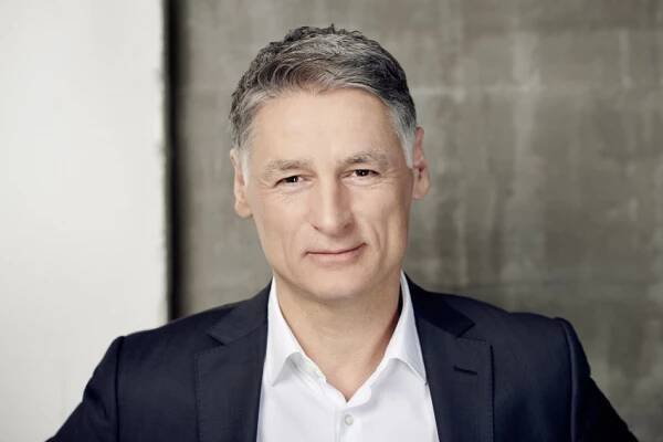  MATTHIAS SCHRANNER