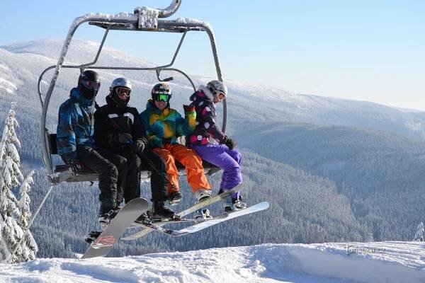 Skipas HARRACHOV na den 22.3. nebo 23.3. s 20% slevou pro řidiče Suzuki