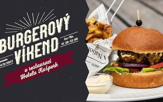 Galerie: Lesní burger ze šumavského hovězího. Hotel Kašperk uspořádá oslavu hamburgerů - Galerie - Echo24.cz