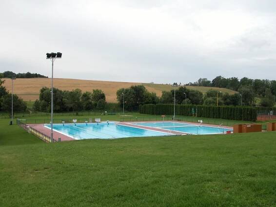 Plavecký bazén v Areálu sportu a kultury Bystřice nad Pernštejnem