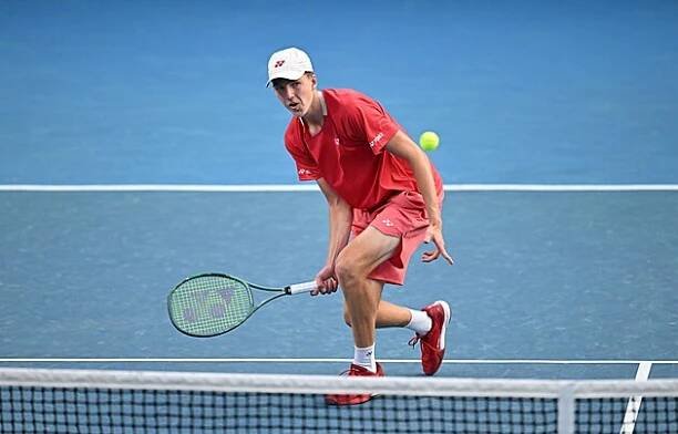 Moje největší trofej! raduje se Kumstát po Australian Open. Váhal, zda letět