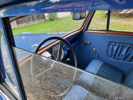 Soubor:Interiér vozu Tatra 57 B.jpg