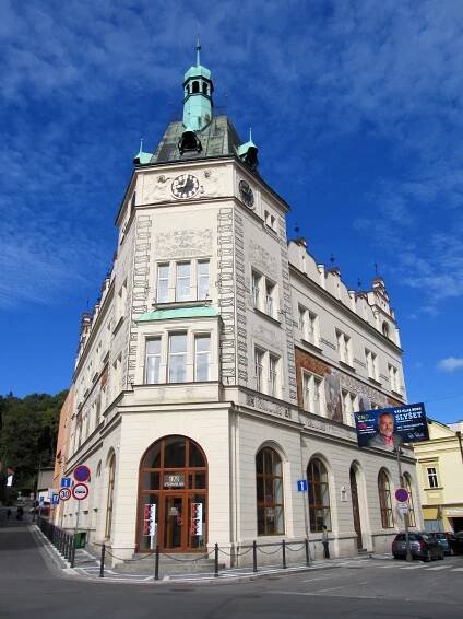 Soubor:Náchod, bývalá záložna 01.jpg – Wikipedie