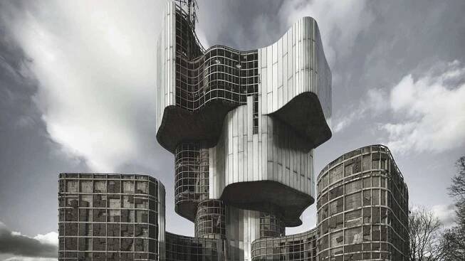 Jugoslávie představovala zlatou éru brutalismu, architektonické unikáty připomene výstava