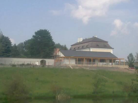 Hotel Líšenský Dvůr