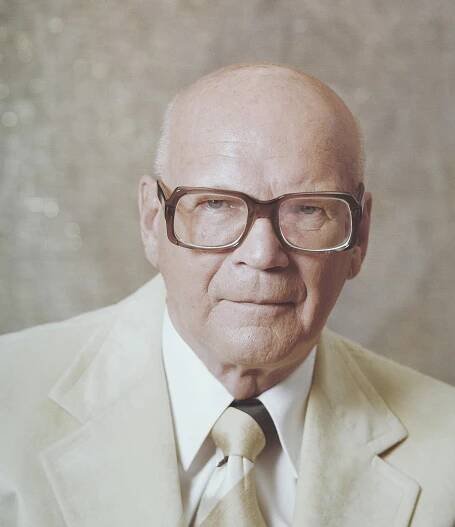 File:Urho-Kekkonen-1977-c.jpg - Wikimedia Commons