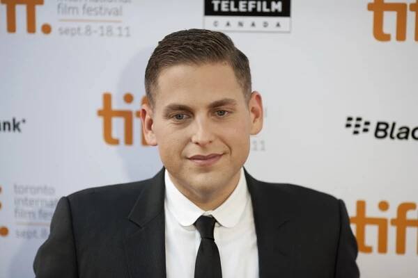 Foto 4 k článku Hollywoodský hvězdný herec Jonah Hill zhubl neuvěřitelných 30 kilo. Herce teď nepoznávají ani fanoušci 