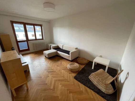 Pronájem bytu 2+1 56 m², K Lučinám, Praha, Praha