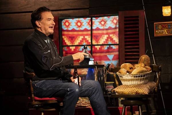 The Last Drive-In with Joe Bob Briggs - Z filmu - John Bloom
