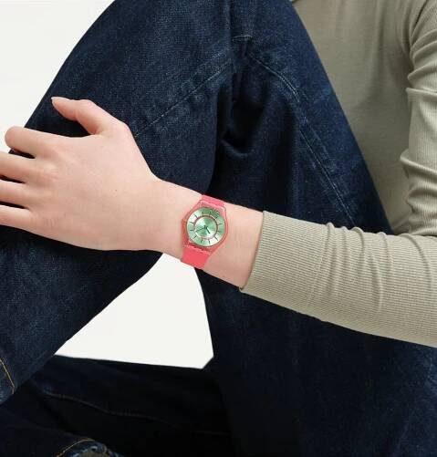Swatch SKIN SS08P111 SS08P111 od 2 990 Kč | Chronoshop.cz