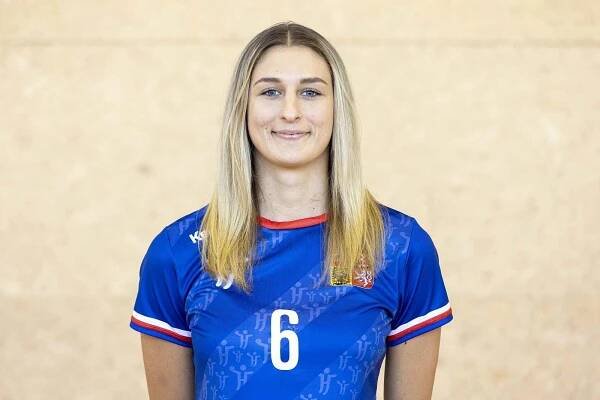 Česká házenkářská reprezentantka Natálie Kuxová.