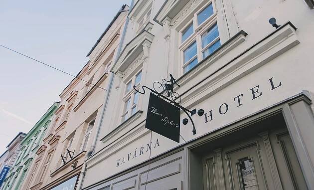 Sophie´s Café from the street