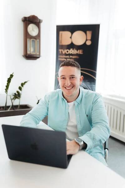 Třinec | Kontakty | BO! reality a finance