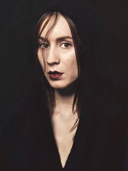 Face, Hair, Lip, Eyebrow, Portrait, Chin, Beauty, Head, Nose, Skin, 