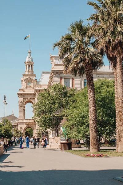 take a walking tour of Baku’s oil-boom architecture | Azerbaijan Travel