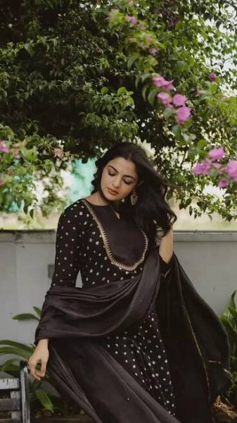 Stunning pictures of Nikhila Vimal