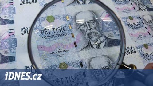 Pětitisícikoruna oslaví třicet let. Nejstarší sérii bankovek ČNB stahuje - iDNES.cz