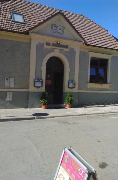 Restaurace a pizzerie Na Knihovně