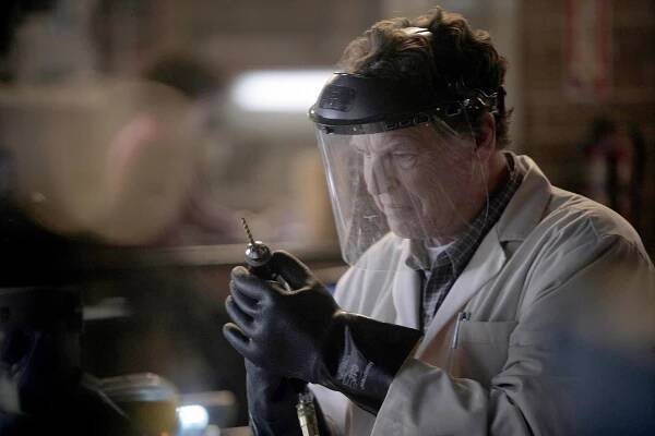 Hranice nemožného - Bezmozek - Z filmu - John Noble