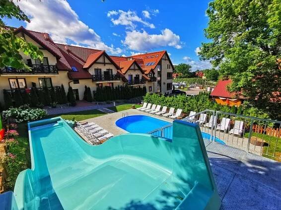 Bazén v ubytování Hotel Santa Monica nebo v jeho okolí