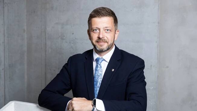 Bylo to ostré, přiznal Rakušan po debatě v karvinské hospodě