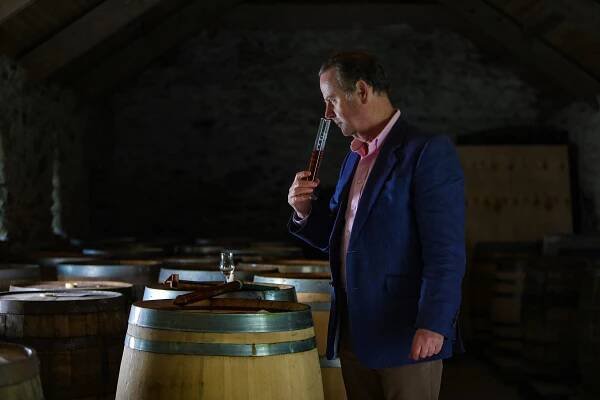 Maurice O'Connell: Irish Whiskey's Wayward Gentleman - Stories & Sips Whiskey Club