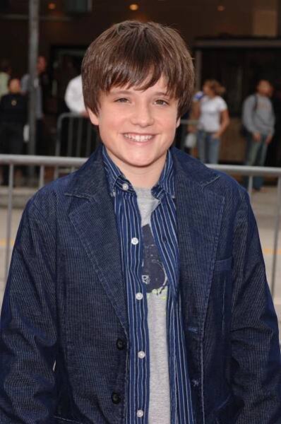 Josh Hutcherson Height: How Tall is The American Actor and Producer?