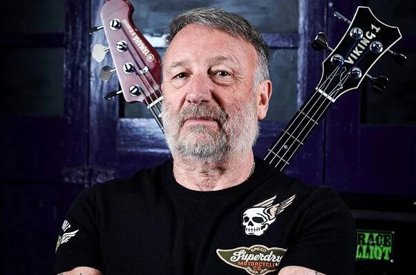 24-mind-blowing-facts-about-peter-hook