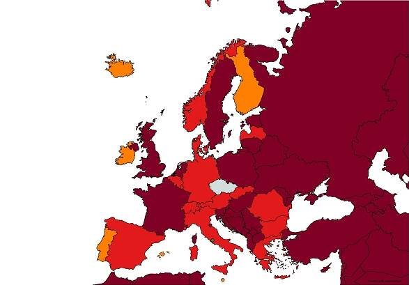 Estonsko, Maďarsko, Polsko, Slovinsko a San Marino se přesunuly do červené kategorie zemí podle míry rizika nákazy. Oranžové budou Azorské ostrovy a Norsko