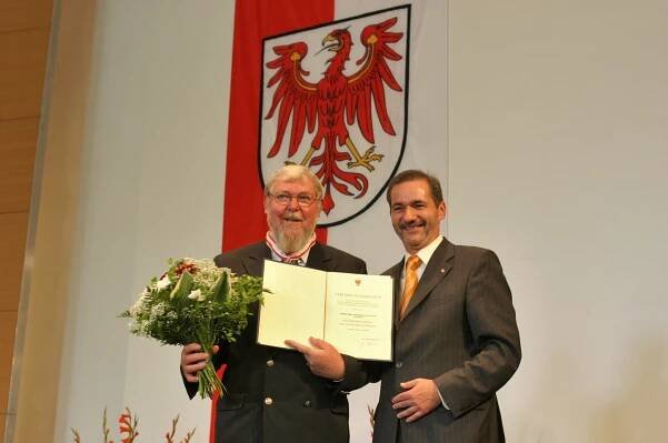 Ministerpräsident a.D. Matthias Platzeck mit Prof. Dr. Michael Succow