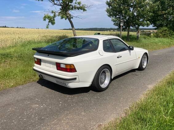 Porsche 944 Targa | Veteráni na Truc
