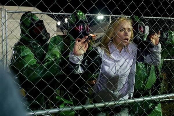 Radha Mitchell - Podivní (2010), Obrázek #5