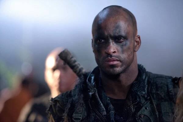 Prvních 100 - Blood Must Have Blood: Part 1 - Z filmu - Ricky Whittle