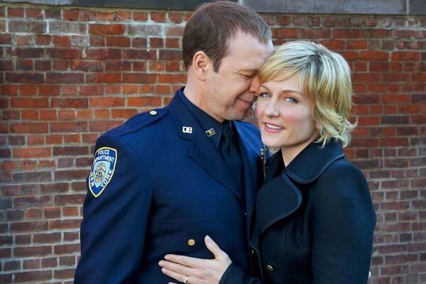 'Blue Bloods' cast reveals 'grief,' 'disappointment' at Amy Carlson's exit