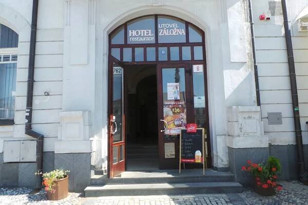 Café Restaurant Záložna foto 1