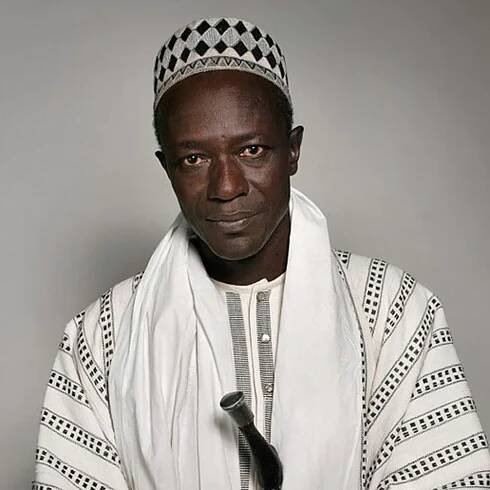 Moussa Sène Absa : Que se passe-t-il dans mon cher pays? - Urban Media Group