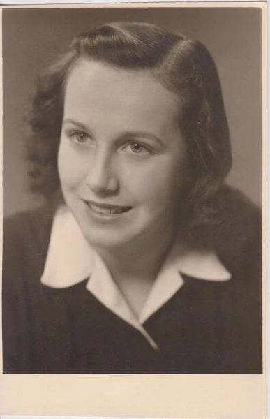 Eva Matoušková (1929)