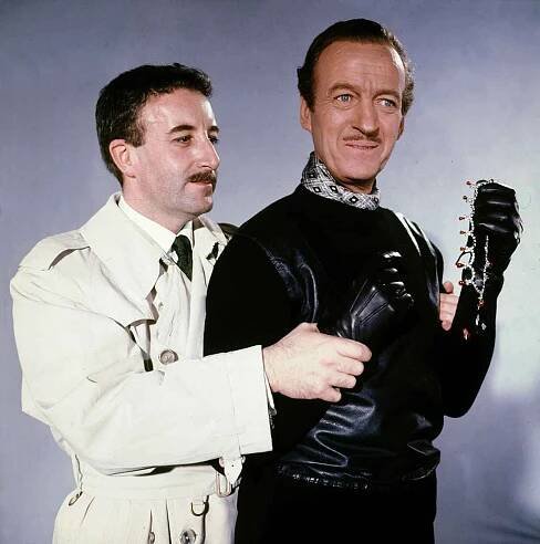 38 let: David Niven si myslel, že má v Růžovém panterovi (1963) hlavní roli. Peter ho vyvedl z omylu. 