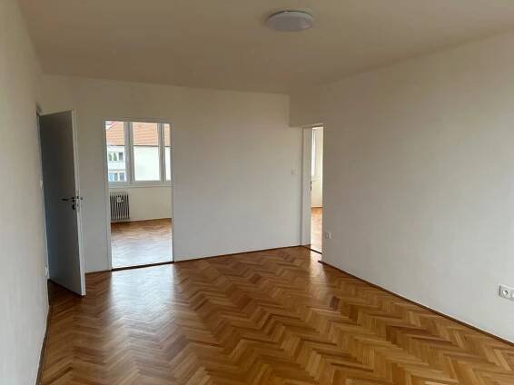 Pronájem bytu 3+1 77 m², Angela Kančeva, Tábor, Jihočeský kraj