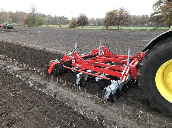 Disc Harrow with rubber suspension, 4 rows of discs, type Orlov