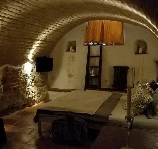 APARTMANY ANTICO - Prices & Specialty Inn Reviews (Mikulov, Czech Republic)