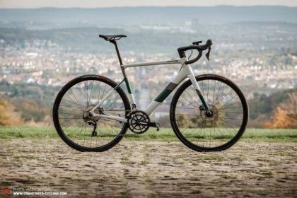 First Ride Review: Cannondale SuperSix EVO NEO – An E-road bike with race geometry