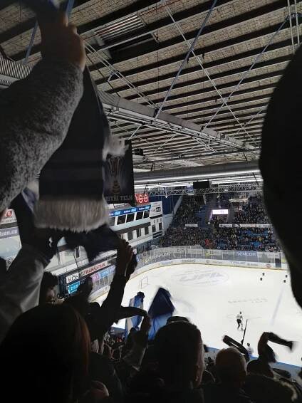 Fotogalerie • LogSpeed CZ Aréna (Zimní stadion) • Mapy.com