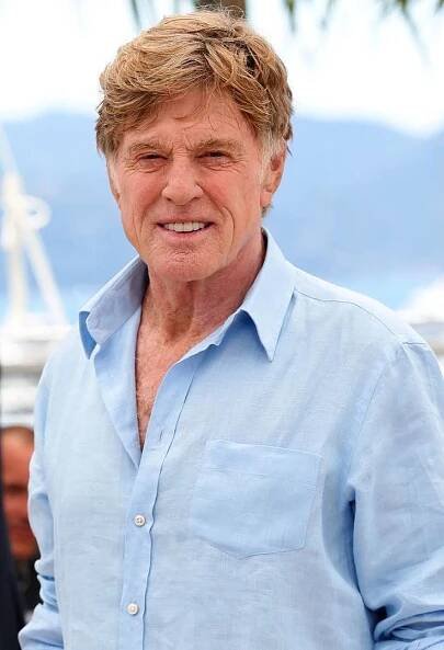 Robert Redford (* 18. srpna 1936 Santa Monica, Kalifornie) je americký herec, filmový režisér, producent, držitel dvou Cen Americké akademie filmových umění a věd Oscar, podnikatel, model, zastánce životního prostředí a filantrop. ▬ Začínal jako divadelní herec. Postupně se pak vypracoval a proslavil se ve filmovém průmyslu a to především spoluprací s Paulem Newmanem na snímcích Butch Cassidy a Sundance Kid (1969) a Podraz (1973). Později se stal i oceňovaným filmovým režisérem. Hned za svůj režijní debut vyhrál Cenu Akademie v kategorií Nejlepší režisér. Svoji kariéru uzavřel roku 2018, kdy si naposledy zahrál v kriminální komedií Gentleman s pistolí.