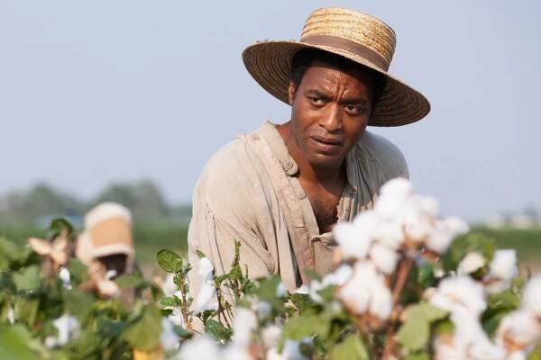 "12 Years a Slave," starring Chiwetel Ejiofor, picked up seven Independent Spirit Awards.