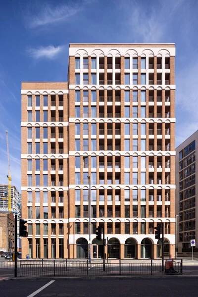 Oldham Road - Aluprof