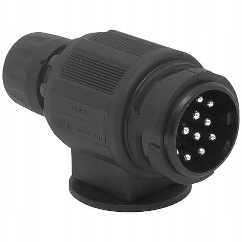 ZÁSTRČKA PRÍVESU 13 PIN PRE HÁK PRÍVESU 12V PLAST ČIERNA