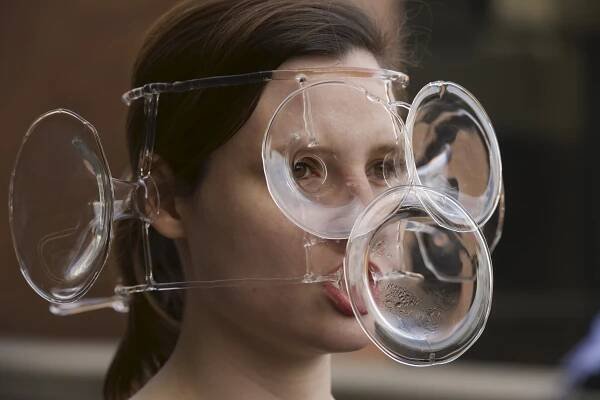 "Take It All In" — Madeline Rile Smith: Artist Working in Glass