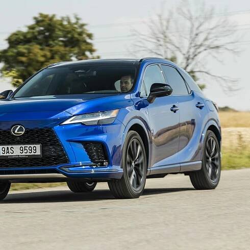 TEST Lexus RX 500h Direct4 F Sport – První hybrid s turbem a normálním automatem