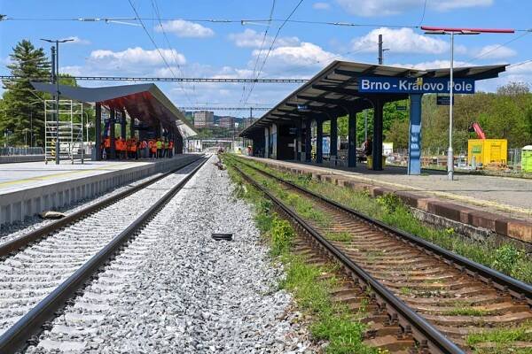 Na nádraží v Brně-Králově Poli se od středy zjednoduší přístup na nástupiště